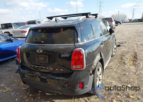 2017 Mini Countryman Cooper из США, поврежденный, VIN WMZYV5C37H3E01629